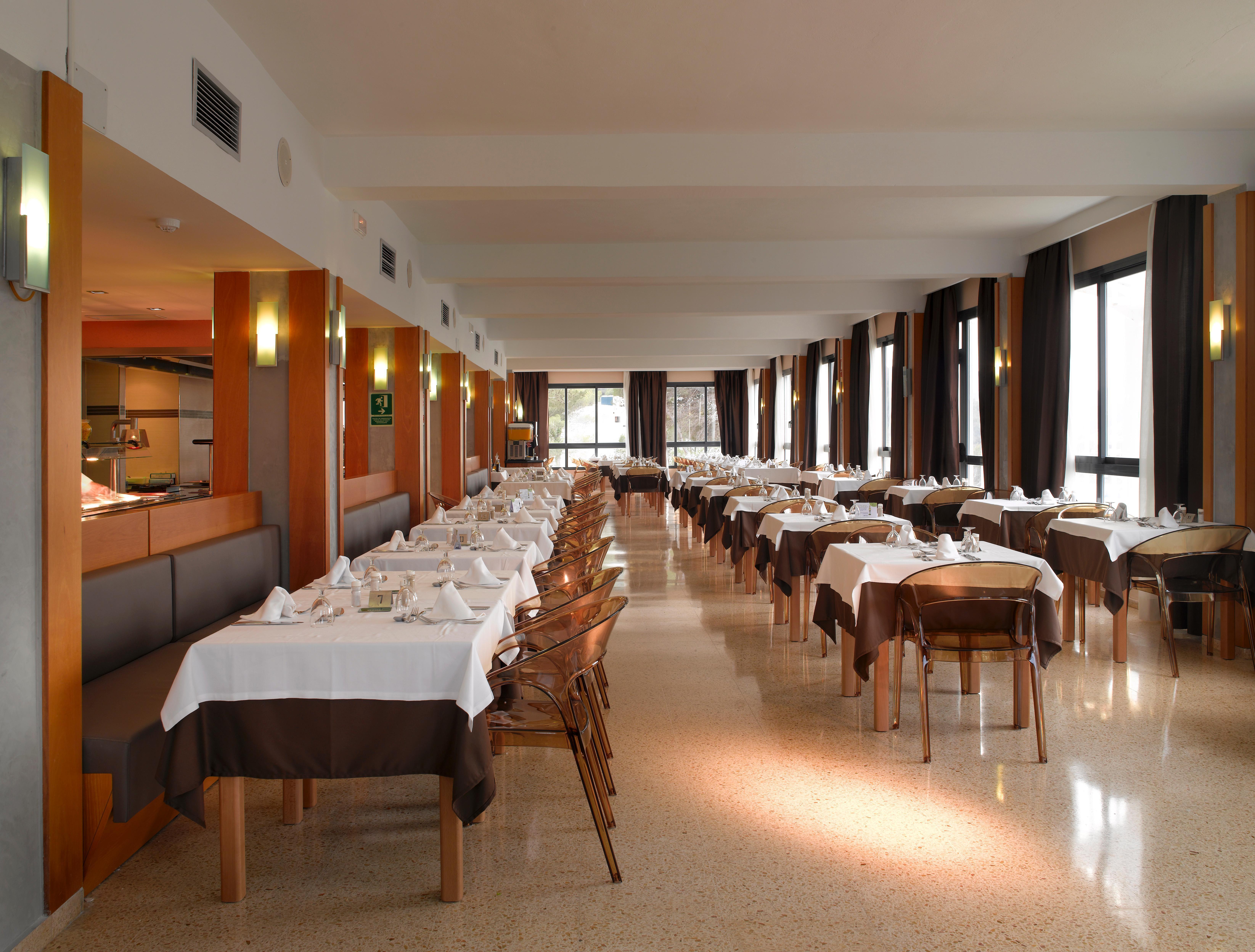 Palladium Hotel Cala Llonga - Adults Only Bagian luar foto