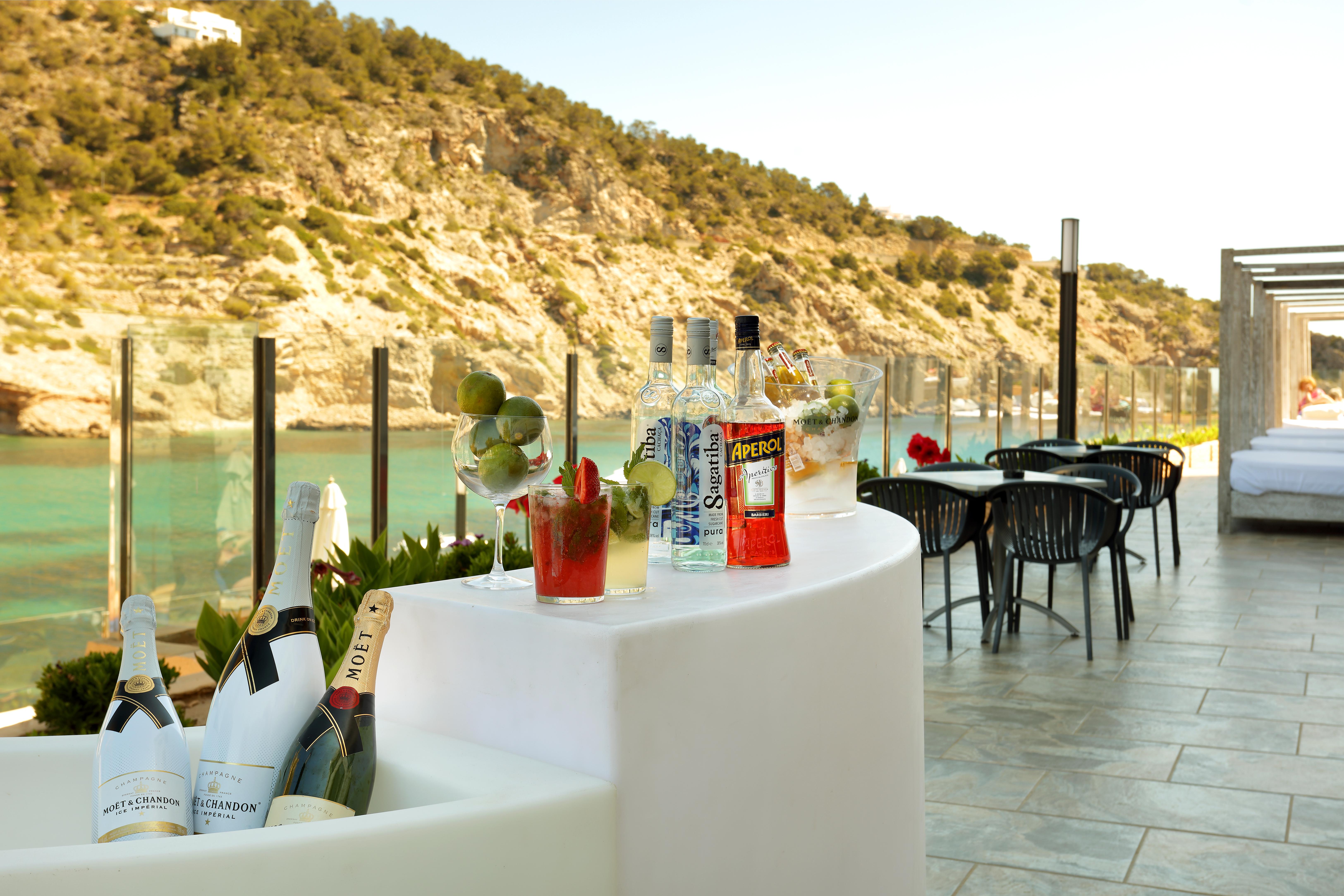 Palladium Hotel Cala Llonga - Adults Only Bagian luar foto
