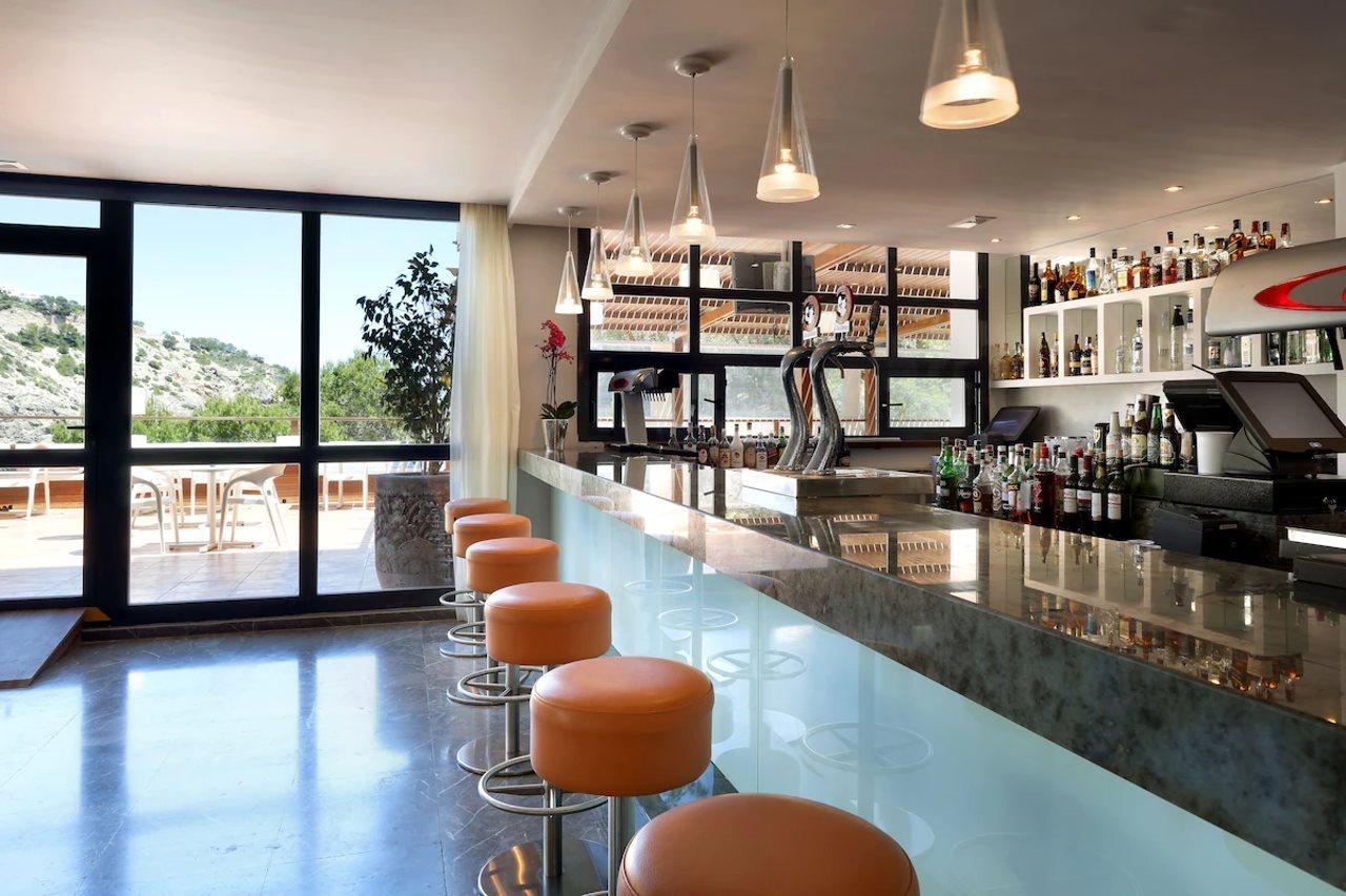 Palladium Hotel Cala Llonga - Adults Only Bagian luar foto