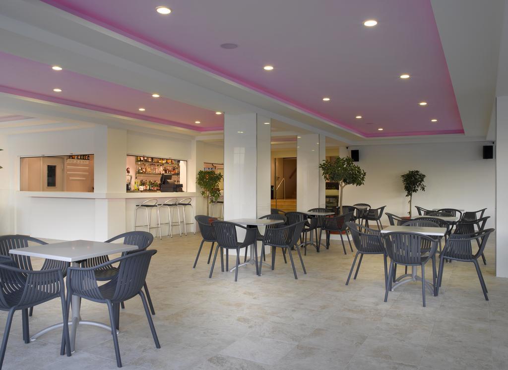 Palladium Hotel Cala Llonga - Adults Only Bagian luar foto