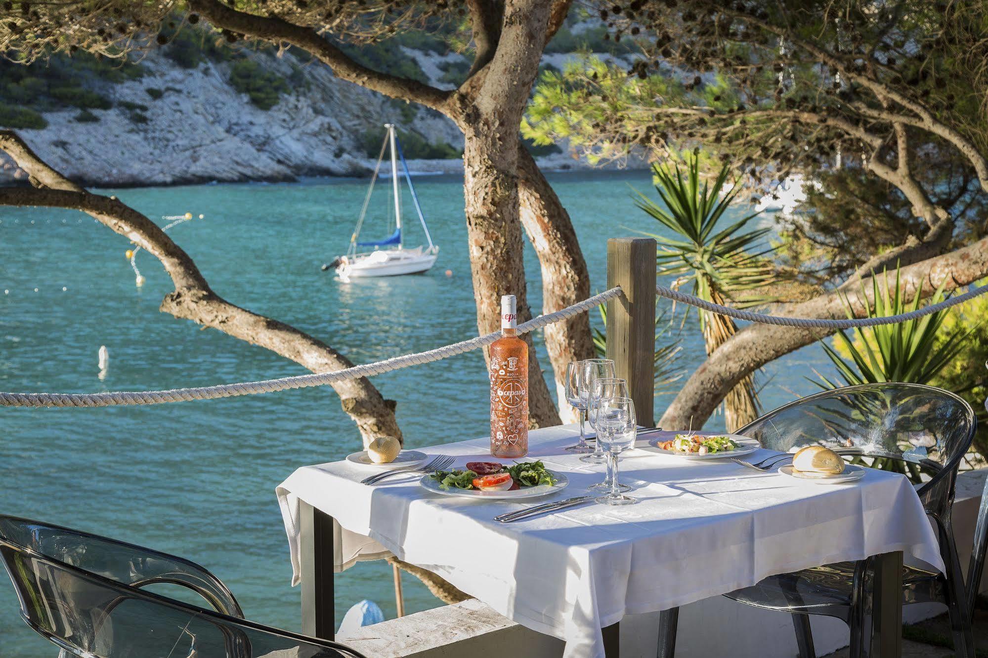 Palladium Hotel Cala Llonga - Adults Only Bagian luar foto